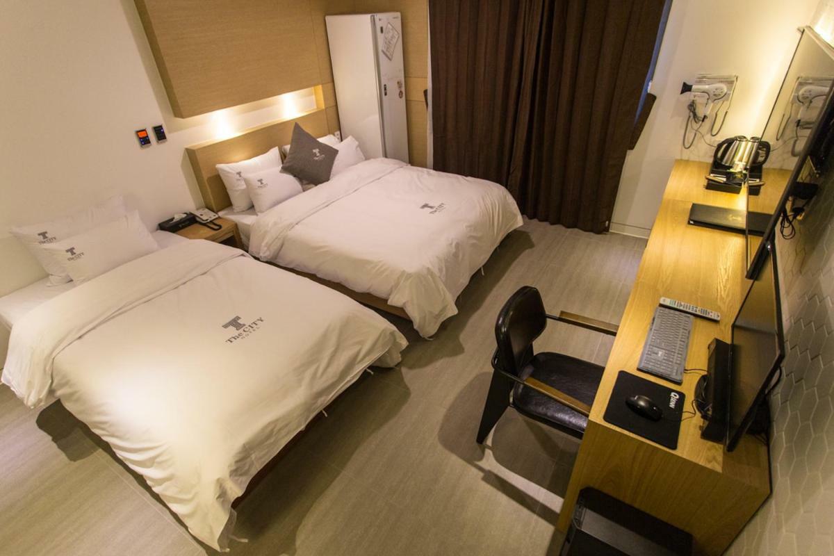 The City Hotel Jeonju Eksteriør bilde
